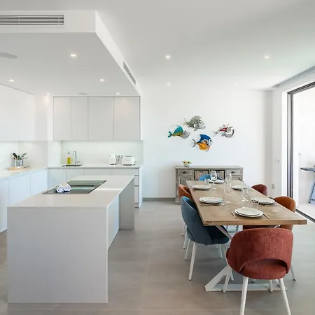 Luxury 3-bedroom Near Dona Ana