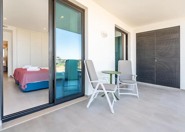 Luxury 3-bedroom Near Dona Ana *