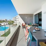 Luxury 3-bedroom Near Dona Ana * Lagos