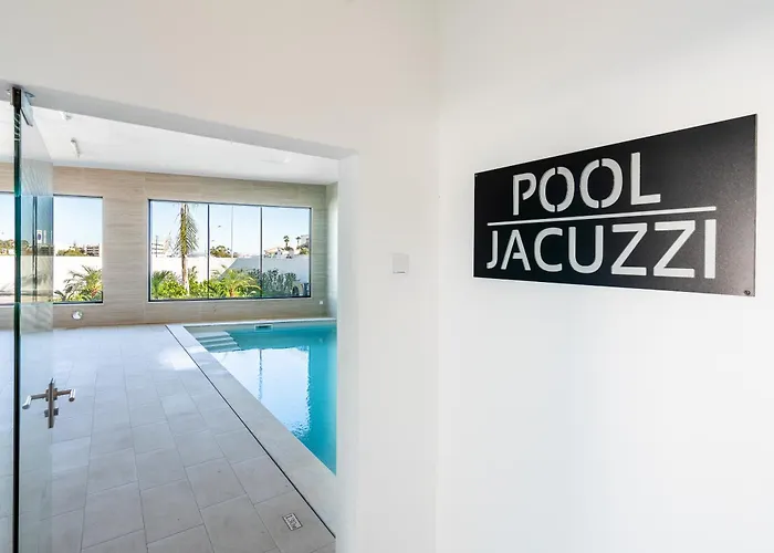 Appartement Luxury 3-bedroom Near Dona Ana Lagos