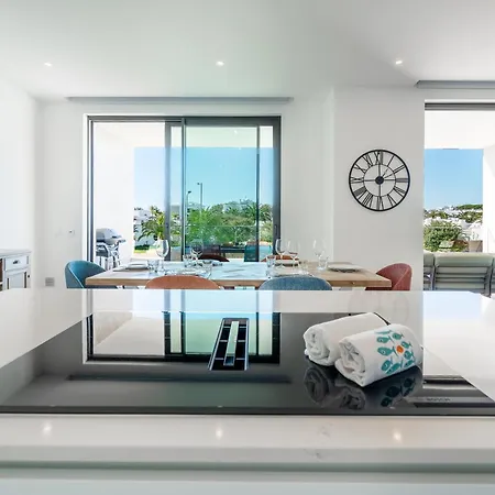 Apartman Luxury 3-bedroom Near Dona Ana Lagos