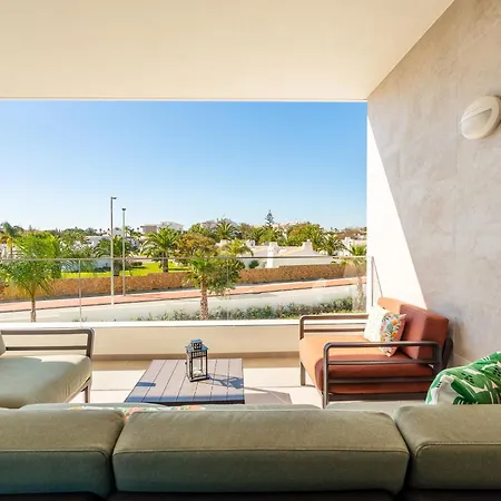 Luxury 3-bedroom Near Dona Ana