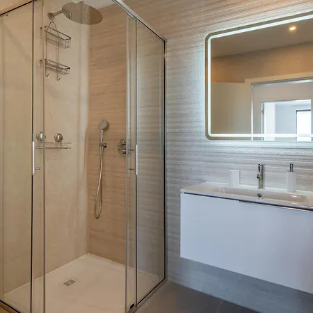 Apartman Luxury 3-bedroom Near Dona Ana